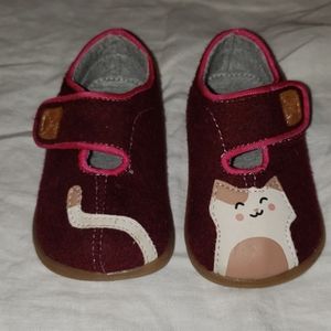 See Kai Run "First Walkers" size 4.5 baby